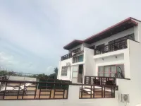 Lumeire Sands Hotels near Guraidhoo