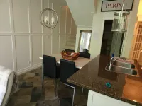 2 bedroom Townhouse in city center - Condos