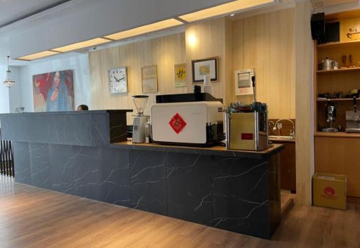 요시 호텔 역점 로비