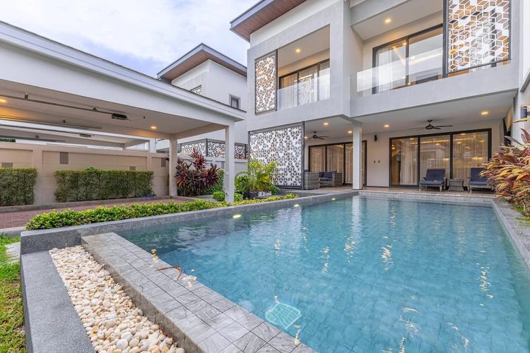 รูปภาพของไทยโฮมลักชัวรี่ 3+1 ห้องนอนในจอมเทียน