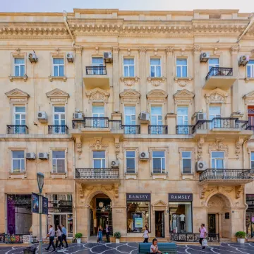 Capital City Hotel Отели рядом с достопримечательностью «Площадь Фонтанов»