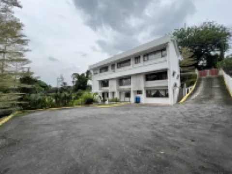 Bangsar Three Storey Luxury Landed House 19PAX