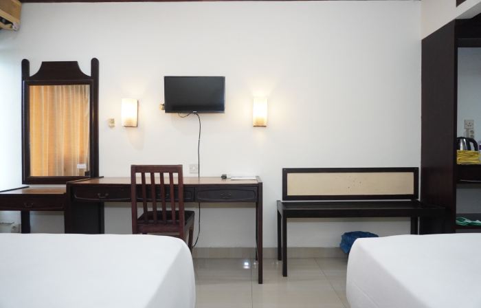Siantar Hotel Parapat