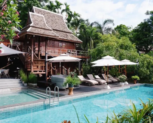 Baansuwanburi Hotels in San Sai