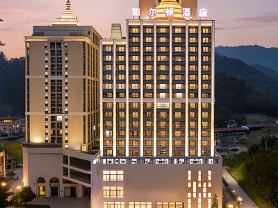 Bolton Hotel