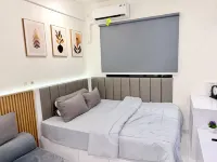 Lux studio Skyhouse Alam sutra Netflix 55-inch TV