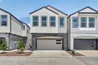 Executive Home, Office, Galleria & NRG - New