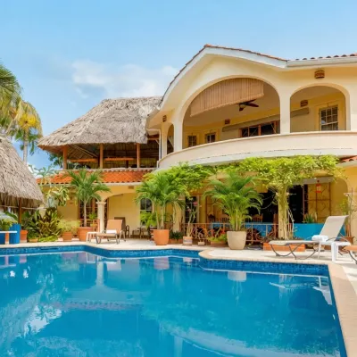 Villa Attalea – San Ignacio Villa with Infinity Pool -  Privatzimmer