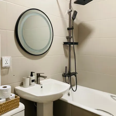 Newly Renovated Japandi 1BR | Near Shangri-La