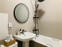 Newly Renovated Japandi 1BR | Near Shangri-La - Condos