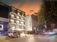 East Park Inn Hotels near Karol Bagh