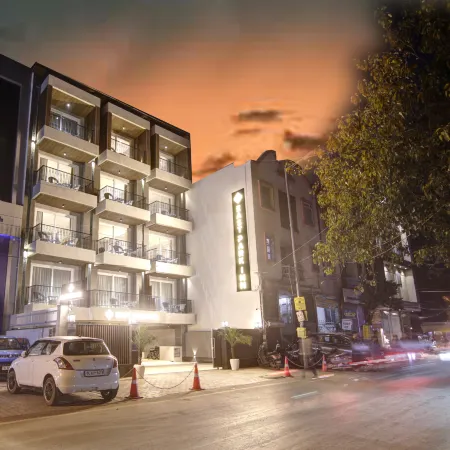East Park Inn Отели рядом с достопримечательностью «Дели - центр города»
