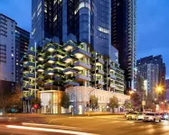 Brilliant Lv56 Condo HighRise Bay View