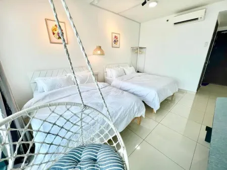 B Setia Alam 1-5 Pax Cozy Home Wifi&TV Studio 3 Beds Trefoil Shah Alam Отели рядом с достопримечательностью «UITM Puncak Perdana»