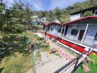 The Seven Hills Resort - 2-Star