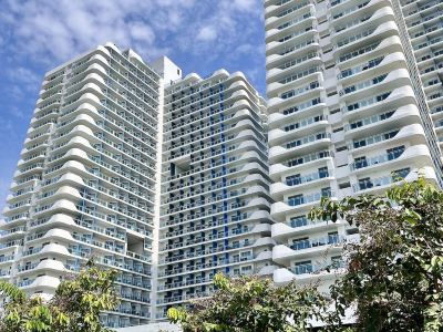 2 BR Penthouse w/ Wide Balcony and 7ft Billiards