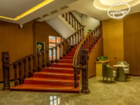 Sanfu Hotel ウランバートルのホテル