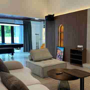 The Luxurious 23 @ GameTopia Villa Others