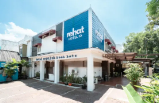 Rehat at Hotel 10 Buah Batu
