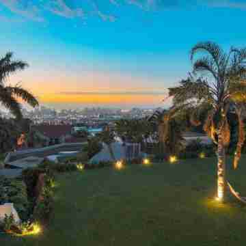 Essenwood House Hotel Exterior