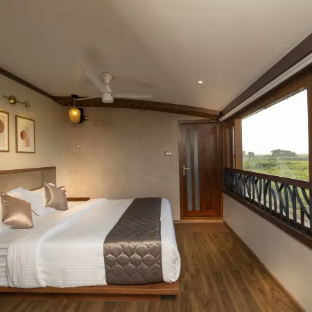 Riverine Kadavil Houseboat
