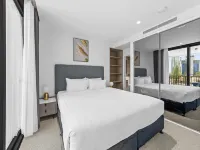 Yves Mermaid Beach Apartment by CLLIX Hotels in Mermaid Beach