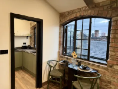 Unique Japandi Loft in Jewellery Quarter Bham