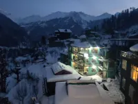 Suraj Guest House And Cafe