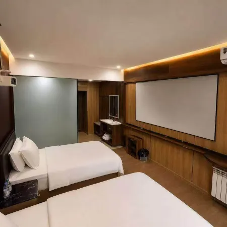 Silk Road Sunshine Hotel