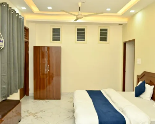 Hotel Raghunath Residency Hotels in Kanpur