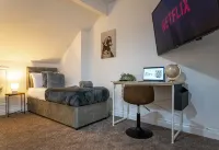 Shrubberies Suite / Free Parking / Free WIFI - 2 étoiles