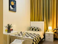 Sunrise Inn By Lavish Hub Property Hotels near Gold Souk