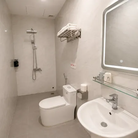 Huong Nguyen Hotel & Apartment