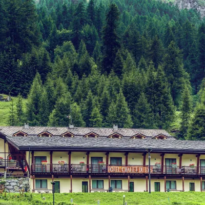 Chalet du Lys Hotel & SPA Hotels near Crest - Alpe Ostafa III