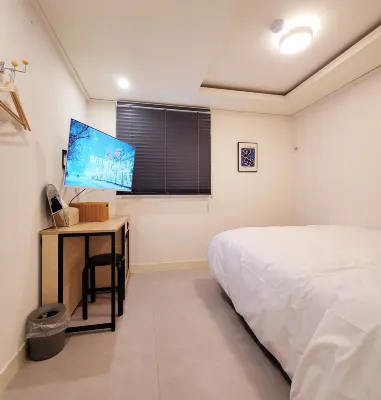미니호텔 먹 군자역  주변 호텔