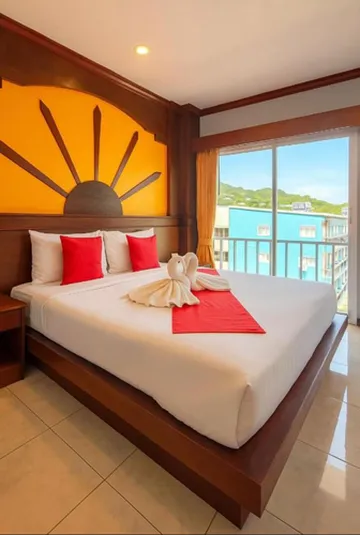 รูปภาพของNova Patong