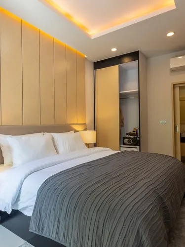 รูปภาพของStylish Apartment with Scenic Rooftop Pool