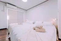 Fukuoka Hakata Stay – 1BR w/ Balcony, TV & Laundry 206