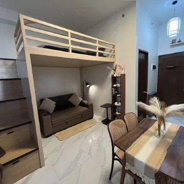Loft Studio with Balcony in Guadalupe, Cebu City