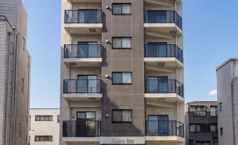 Akino Inn | Modern Japanese 2BR | 3 Min to Tengachaya Station | Direct Access to KIX | Near Namba
