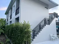Sarona House - Mountain view
