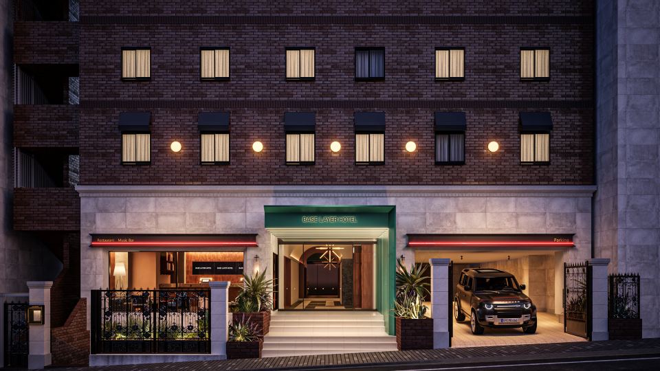 BASE LAYER HOTEL KOBE SANNOMIYA