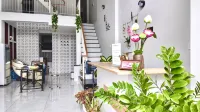 Kim Tan Motel - Tan Do Industrial Park - parking