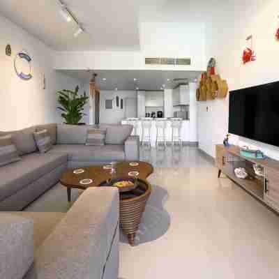 2BR Pool-View Retreat w/ 2 Balconies | El Gouna Others