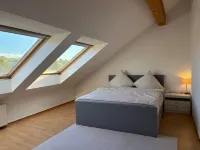 Cozy Stay Near Trade Fair, Airport & Arena - breakfast