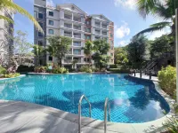 1-Bedroom Apartment with Pool View (250M. to Nai Yang beach) Отели в г. 