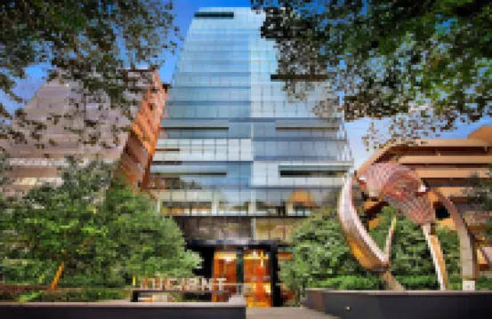 Grand St Kilda 2-story Sub Penthouse At Lucient Hotels in St Kilda Road