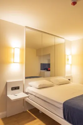 THE BEST Apartment Orbi City 26th のホテル