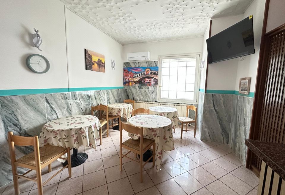 3. 호텔 다 티토..