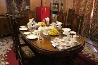 Chicago Group of Houseboats